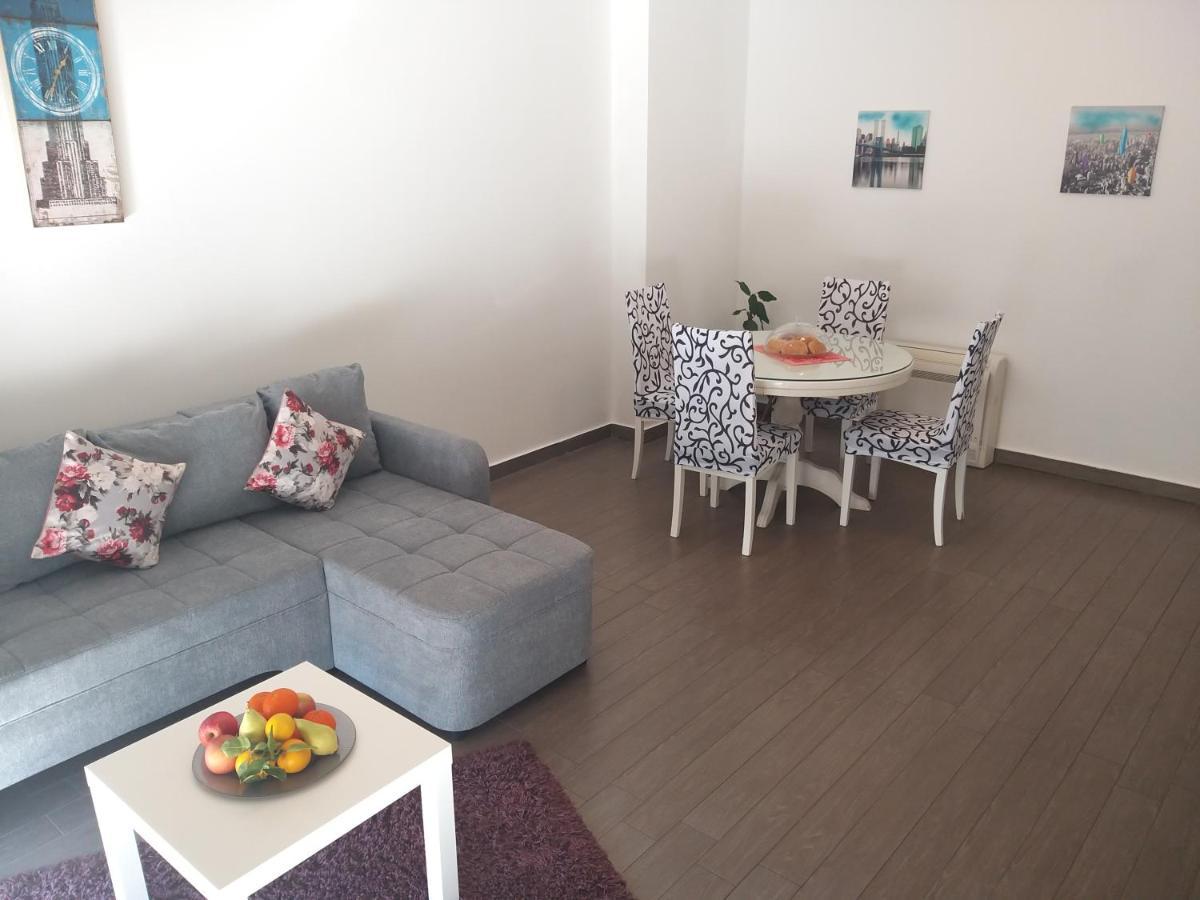 3 Bedroom Apartment With Terrace And Free Parking Split Extérieur photo