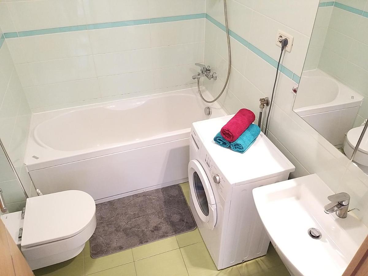 3 Bedroom Apartment With Terrace And Free Parking Split Extérieur photo